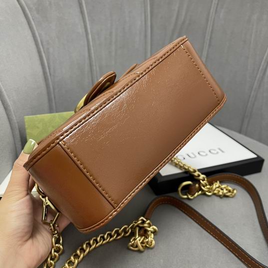 WL547260 21X15X8 (9)