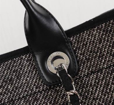 WO66941 38X32X18 (3)