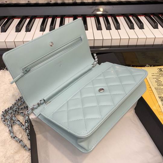 Wallet on chain 33814 19x12.5cm AL09 (5)