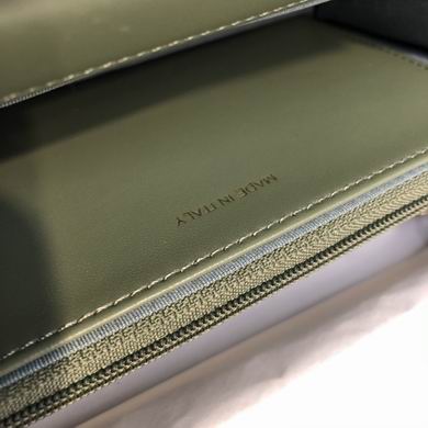 Wallet on chain 33814 19x12.5cm AL10 (8)