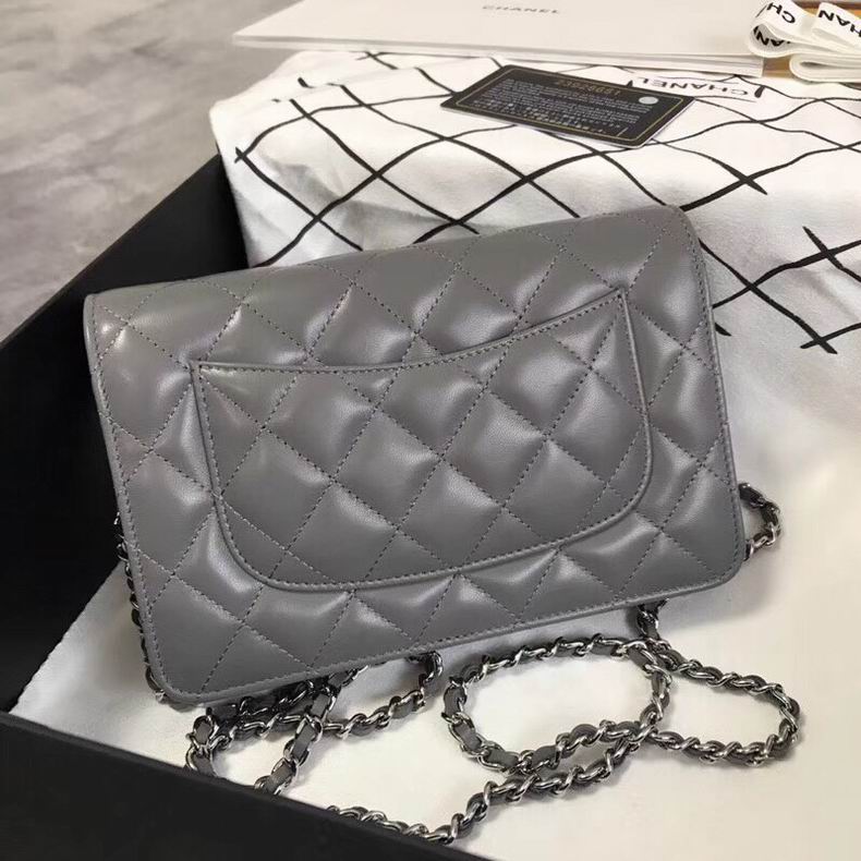 Wallet on chain 33814 19x12.5cm AL16 (2)