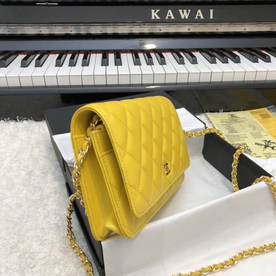 Wallet on chain 33814 19x12.5cm AL19 (3)