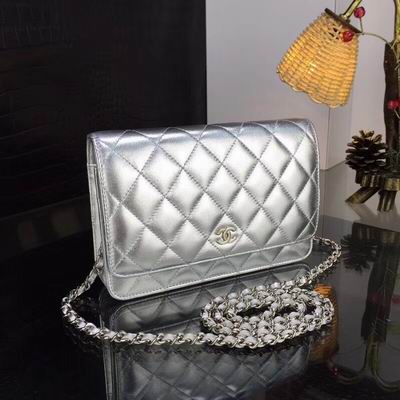 Wallet on chain 33814 19x12.5cm AL30 (1)