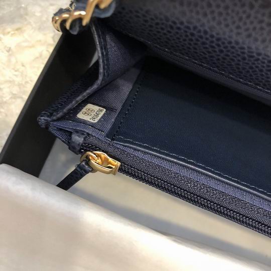 Wallet on chain 33814 19x12.5cm AL49 (8)