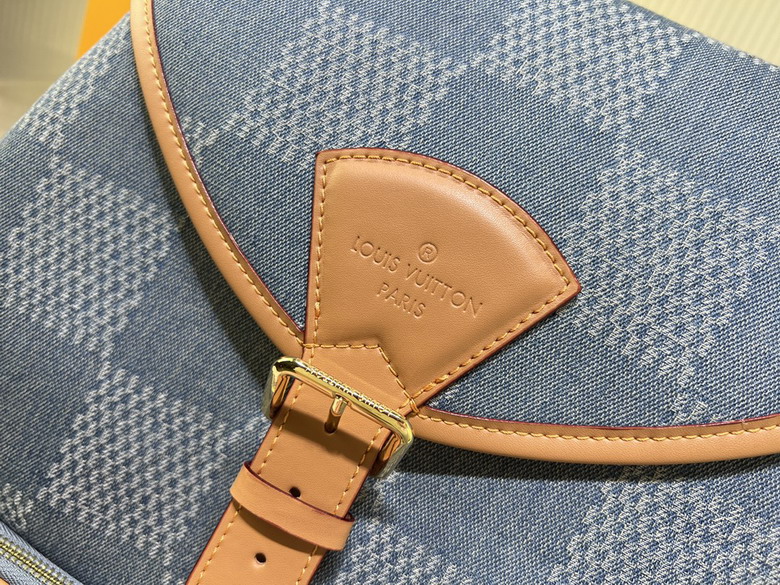 Weekend M40702 43x34x17 5cm ss_6