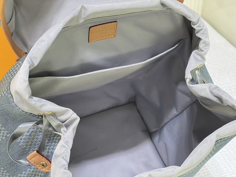 Weekend M40702 43x34x17 5cm ss_7