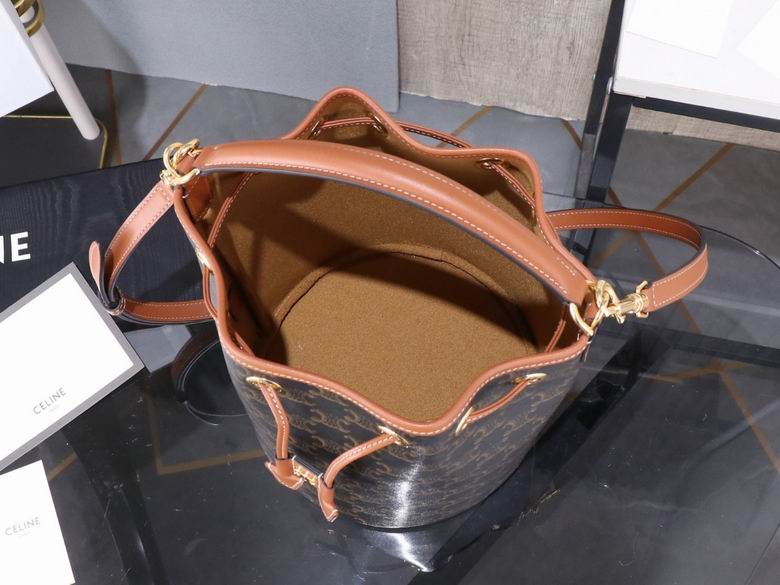 116882 20X24X20cm YG 6