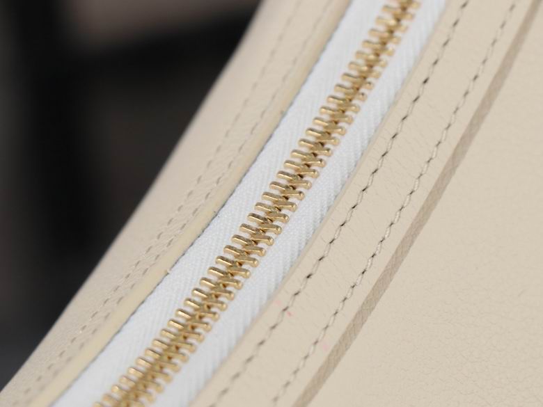 117523 24X21X7cm YG 4色 35