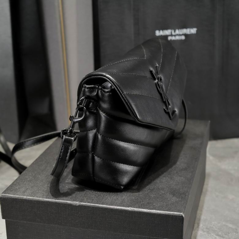 467072 20X12X7cm XMY 4色 12