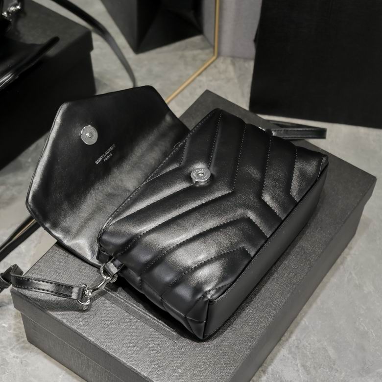 467072 20X12X7cm XMY 4色 25