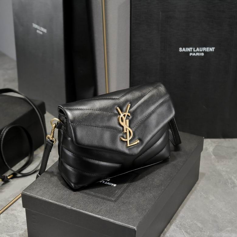 467072 20X12X7cm XMY 4色 28