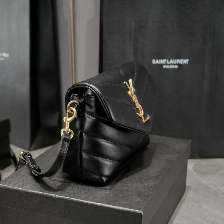 467072 20X12X7cm XMY 4色 29