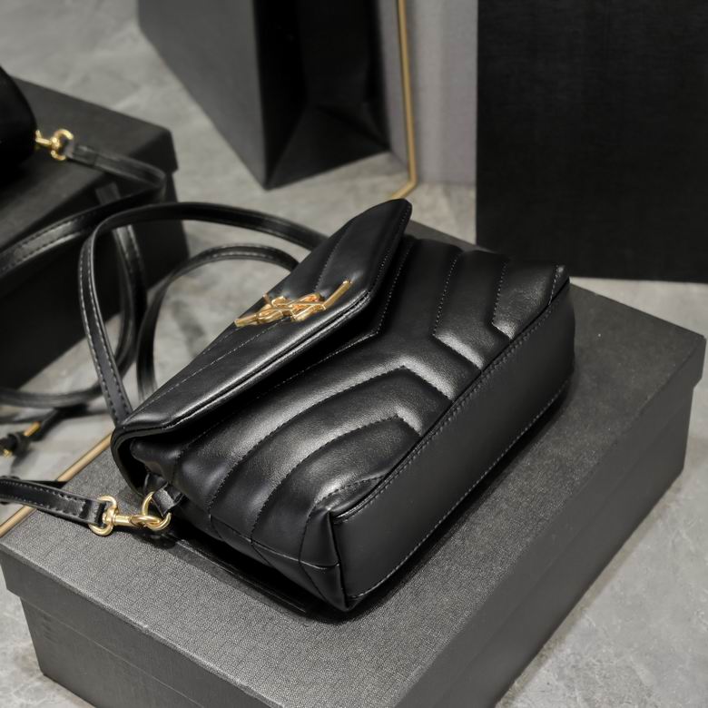 467072 20X12X7cm XMY 4色 33