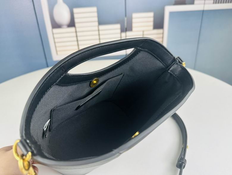 6051 29X18X19.5X10cm XMY 6