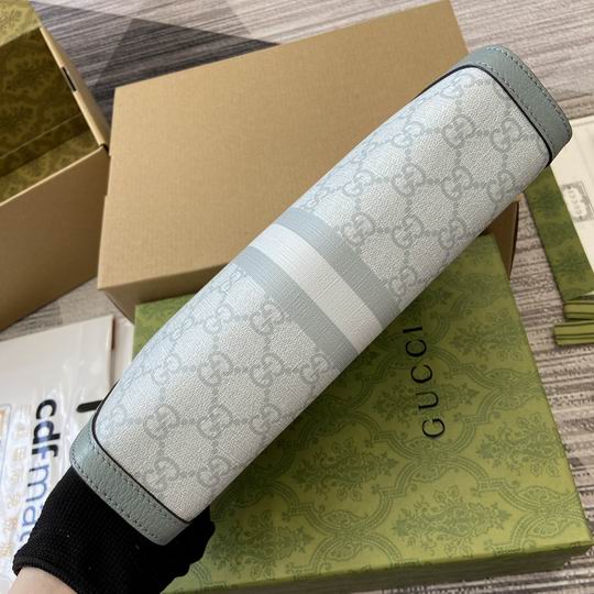 625549 26X21X6cm MP 2色 5