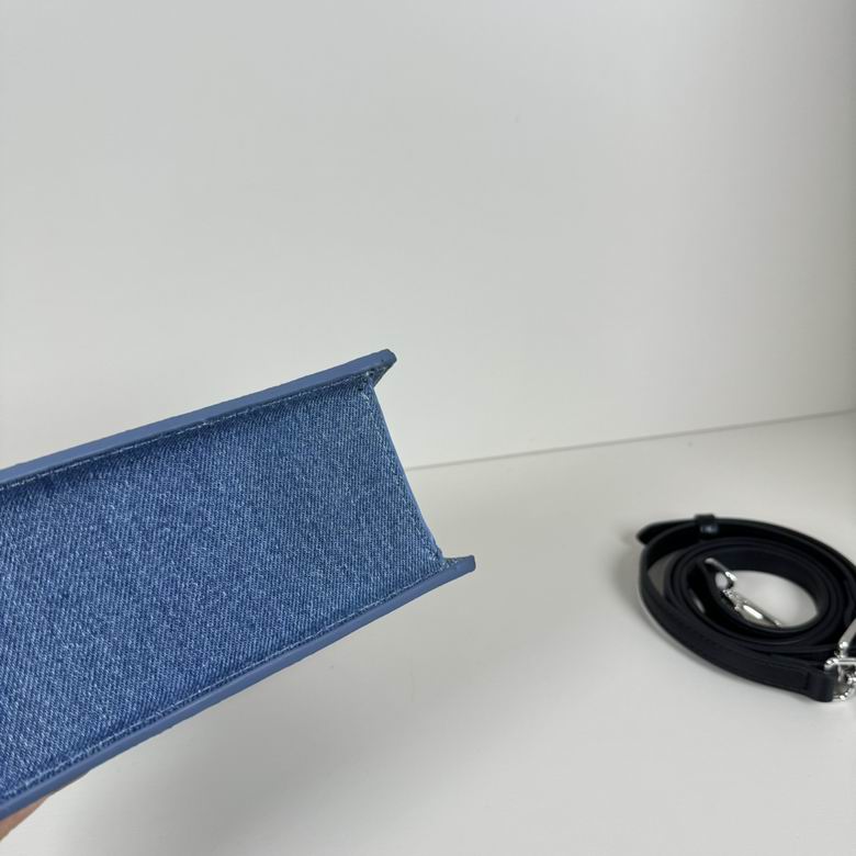 655 18X15.5X8cm XMY 3色 4