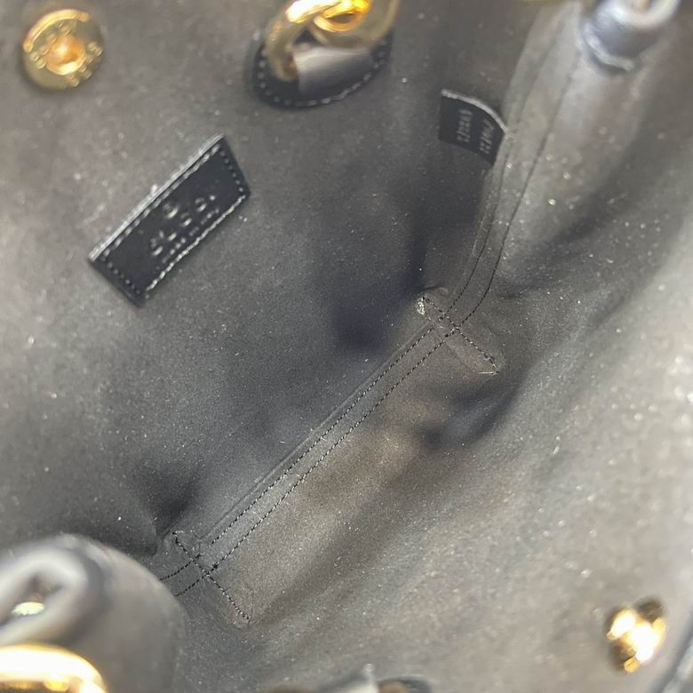 790133 15X20X5cm MP 8