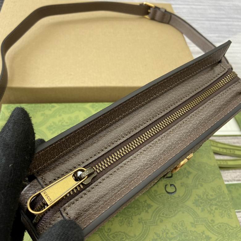 795467 22X15X4.5cm MP 2色 15