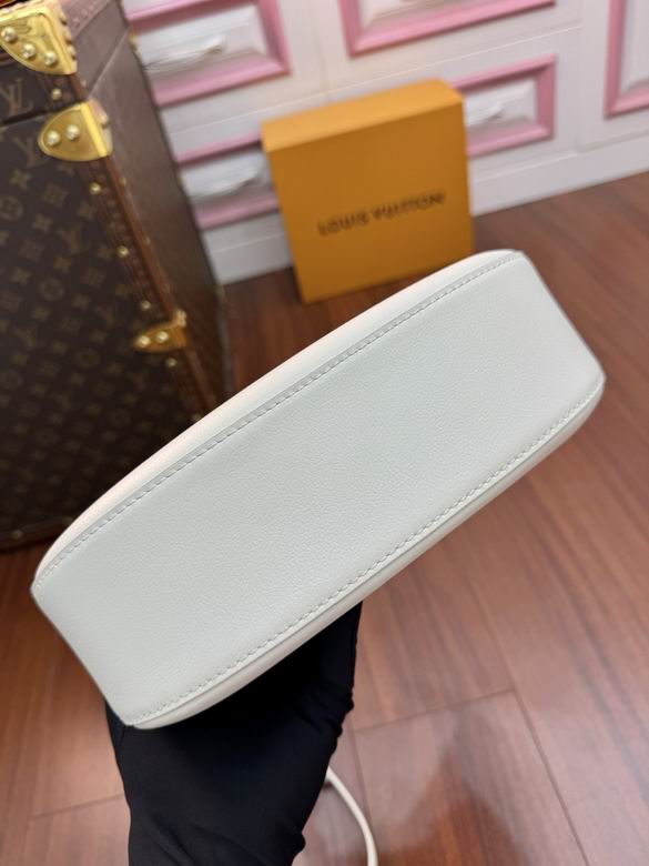 M24611 26X18X7cm YG 3色 13