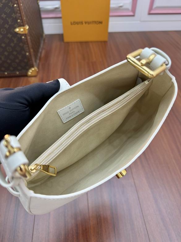 M24611 26X18X7cm YG 3色 14