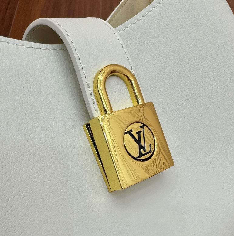 M24611 26X18X7cm YG 3色 16