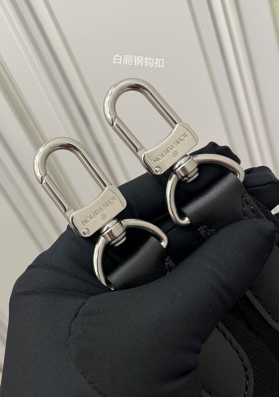 M46266 25X18.5X7cm YG 4