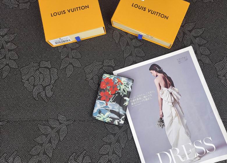 M83557 7.5X11.1X1cm ZC 4色 20