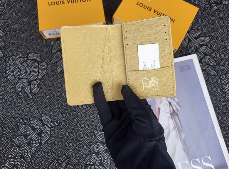 M83557 7.5X11.1X1cm ZC 4色 7