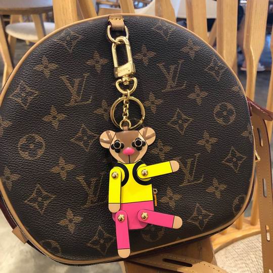 LV keyring 泰迪熊背包