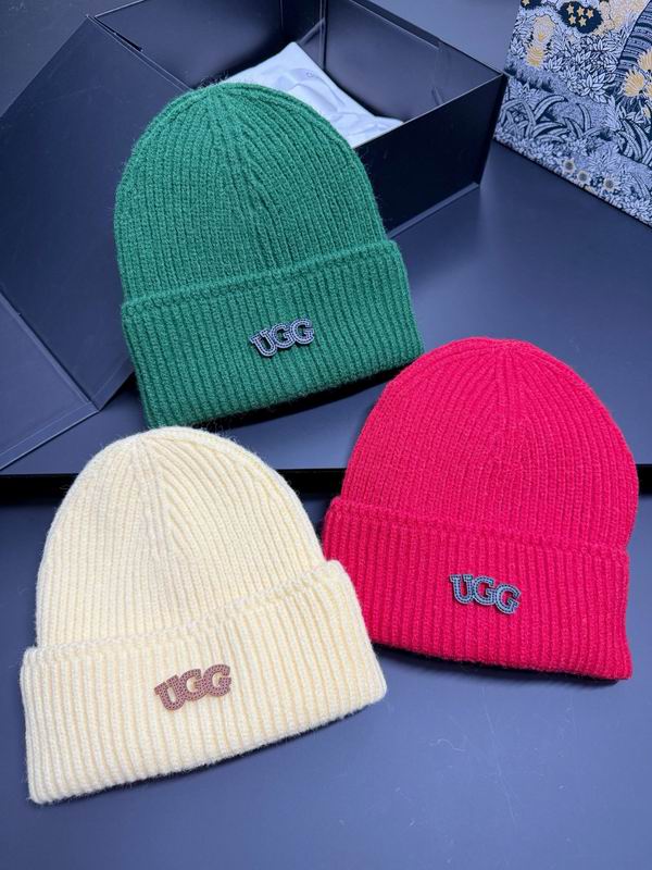 26 UGG hat