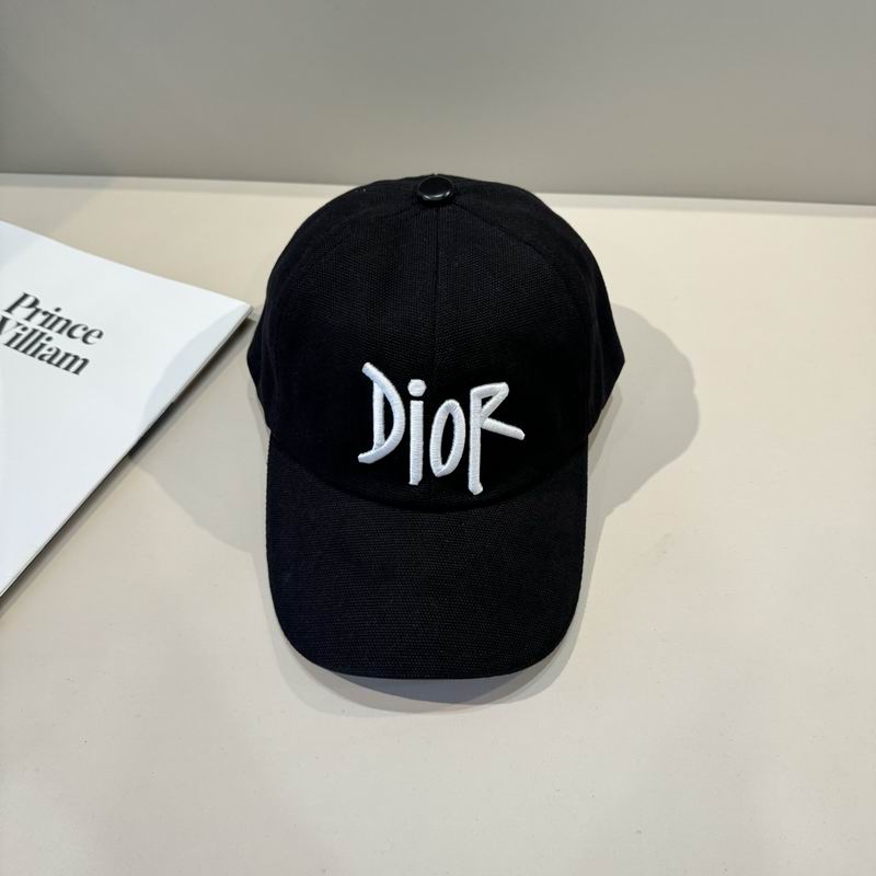 25 Dior Cap