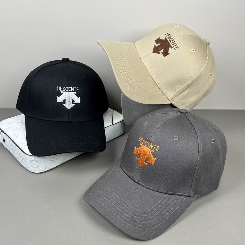 26 Descente cap