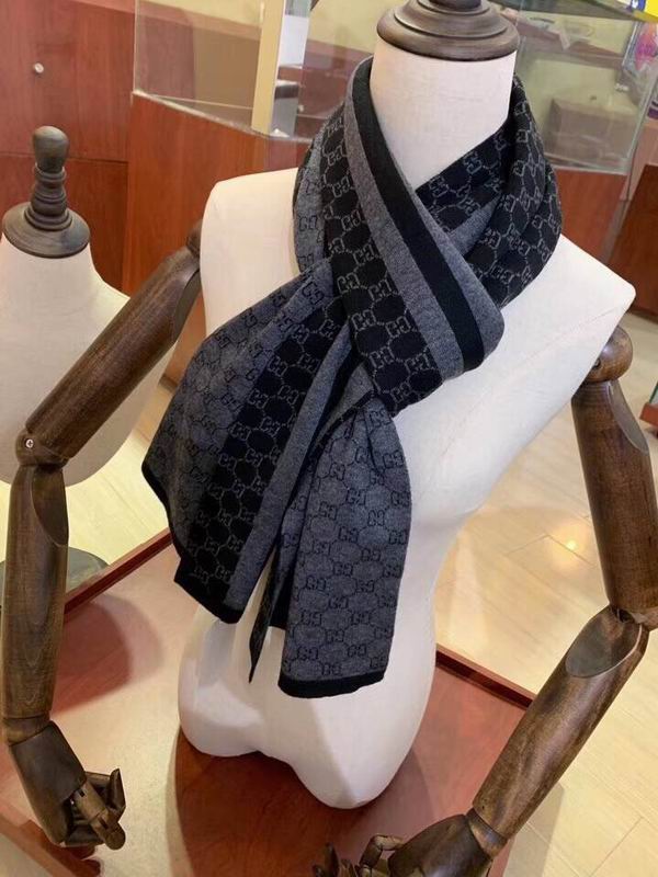Gucci scarf 30X190cm E24