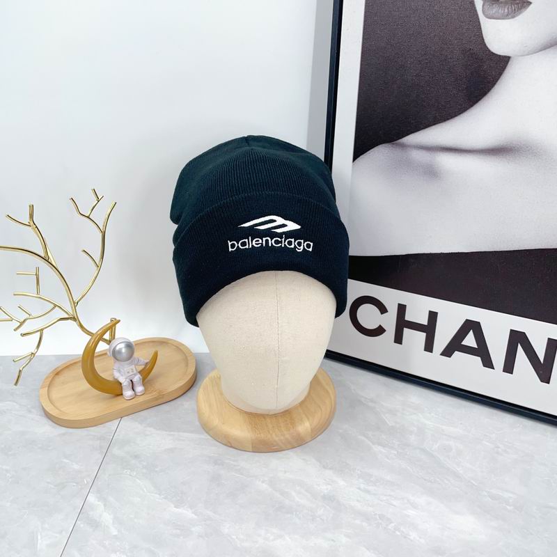 26 Balenciaga hat