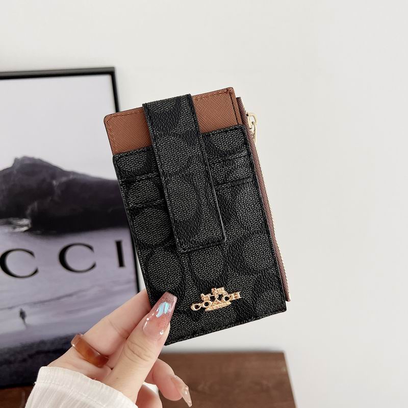 Coach card bag 05
