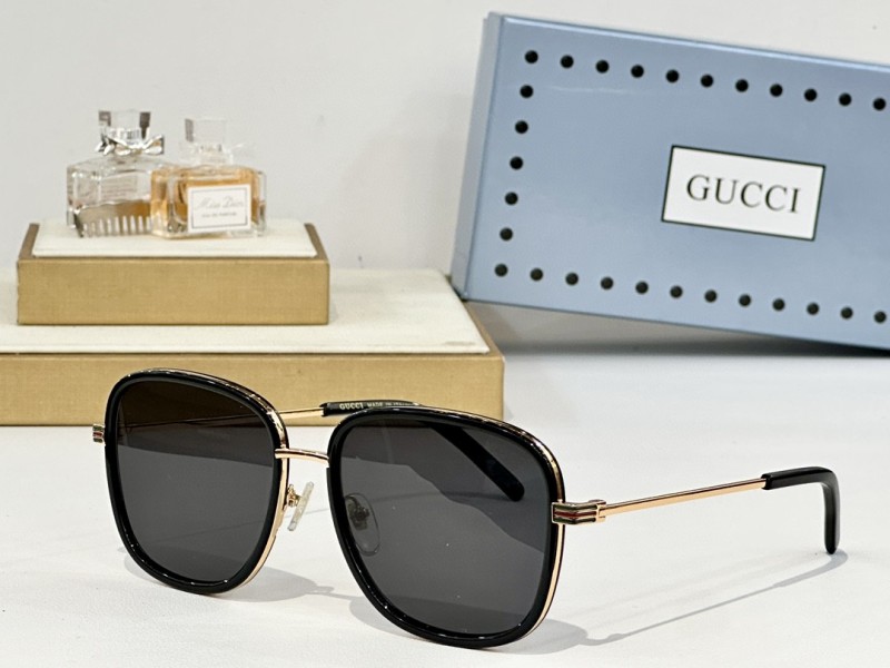 Gucci Glasses 08smh92