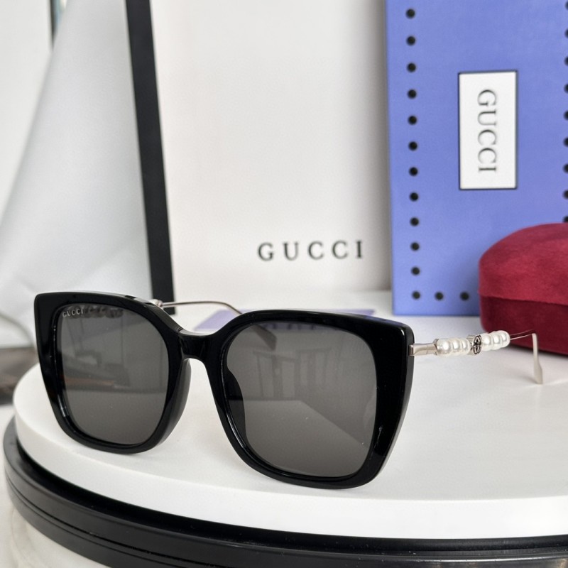 Gucci Glasses 08smh150