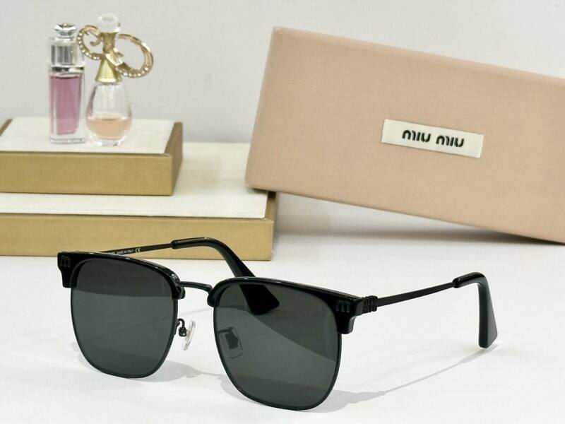 MiuMiu Glasses 08smh53