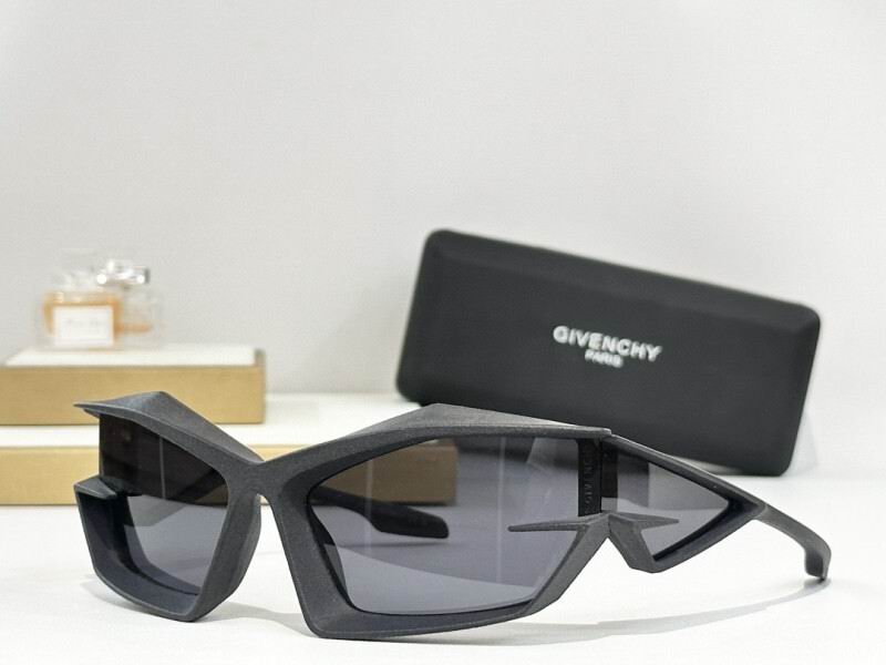 Givenchy Glasses 08smh13