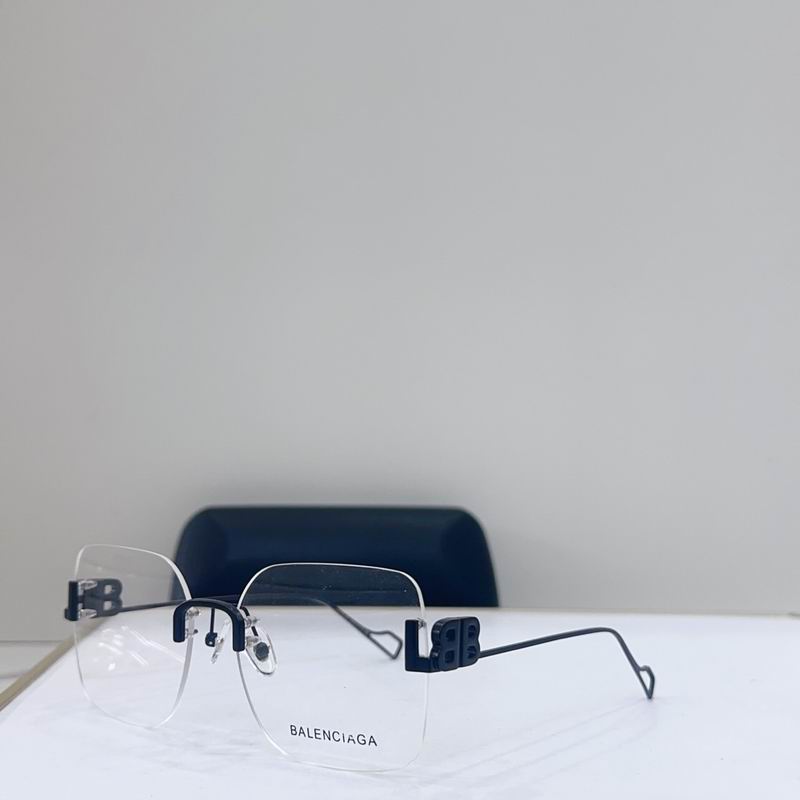 BALENCIAGA MODEL 59 17 140 g