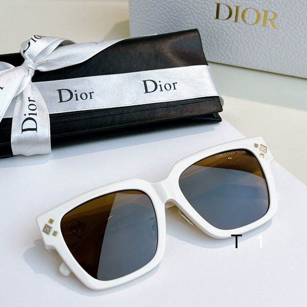 Dior S3F 55 18-145 a