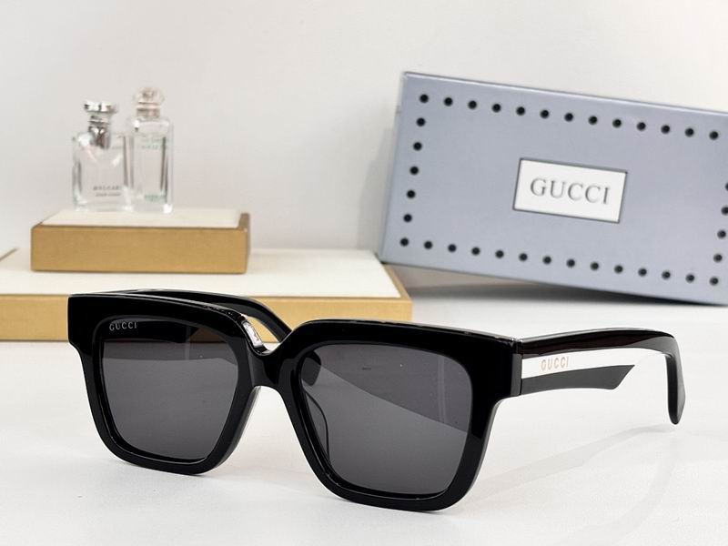 Gucci Glasses smr306