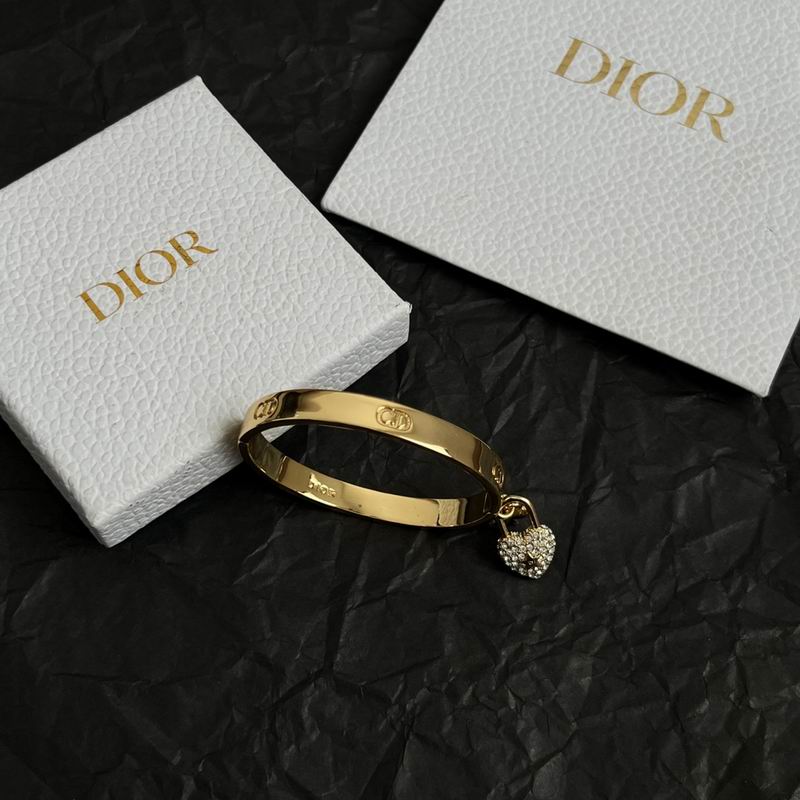 Dior Bracelet 09yxx18