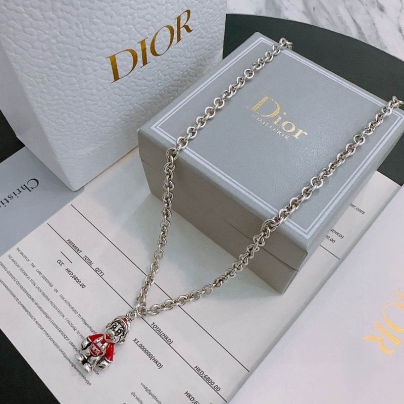 Dior Necklace 10yxx60