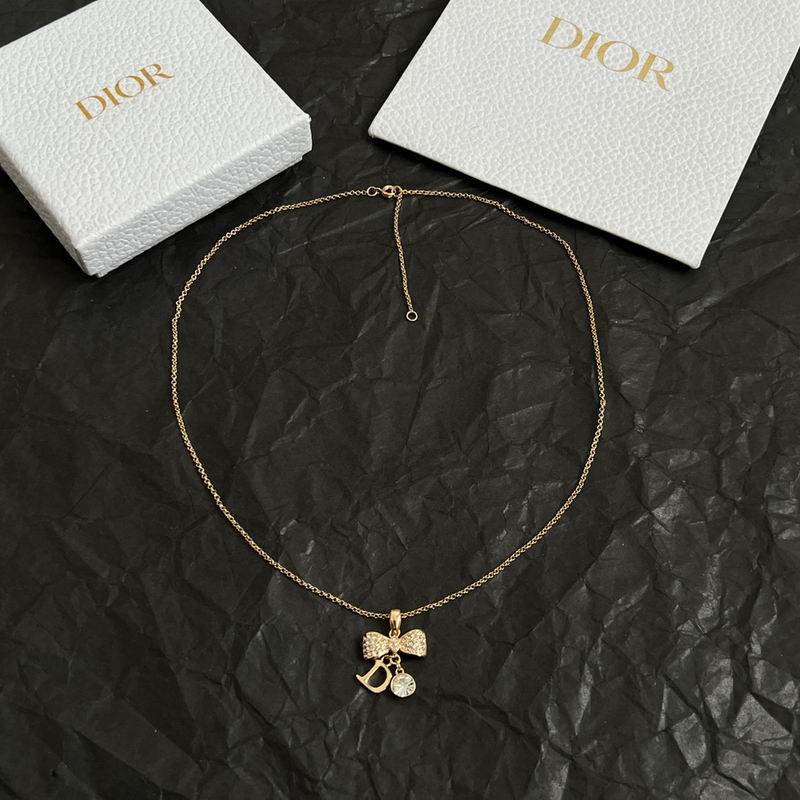 Dior Necklace 11yxx121