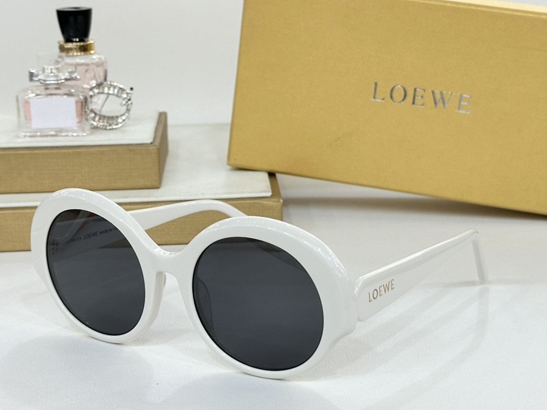 Loewe Glasses smr68