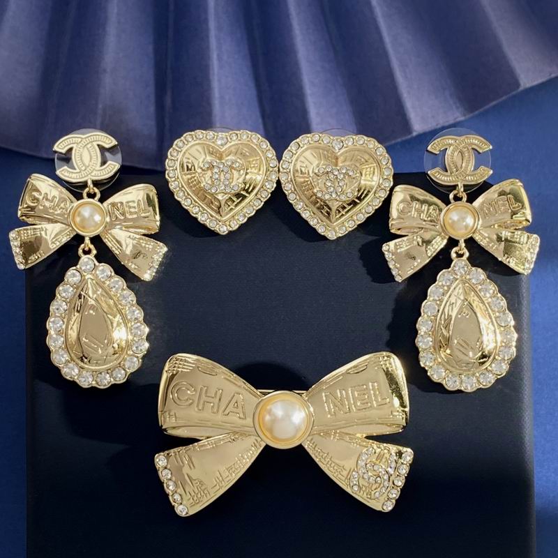 Chanel Suits 10yxx15