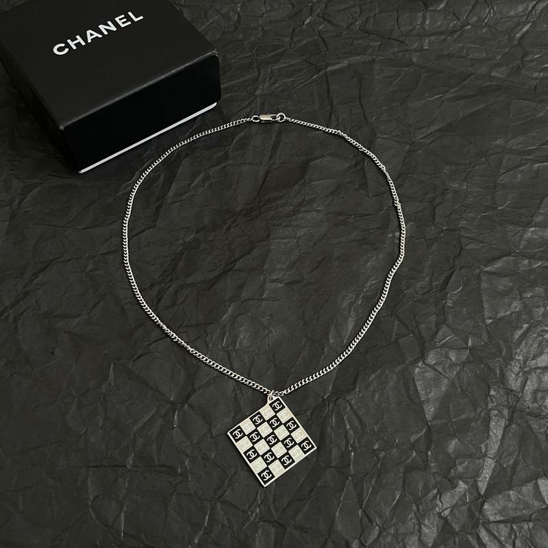 Chanel Necklace 11yxx261