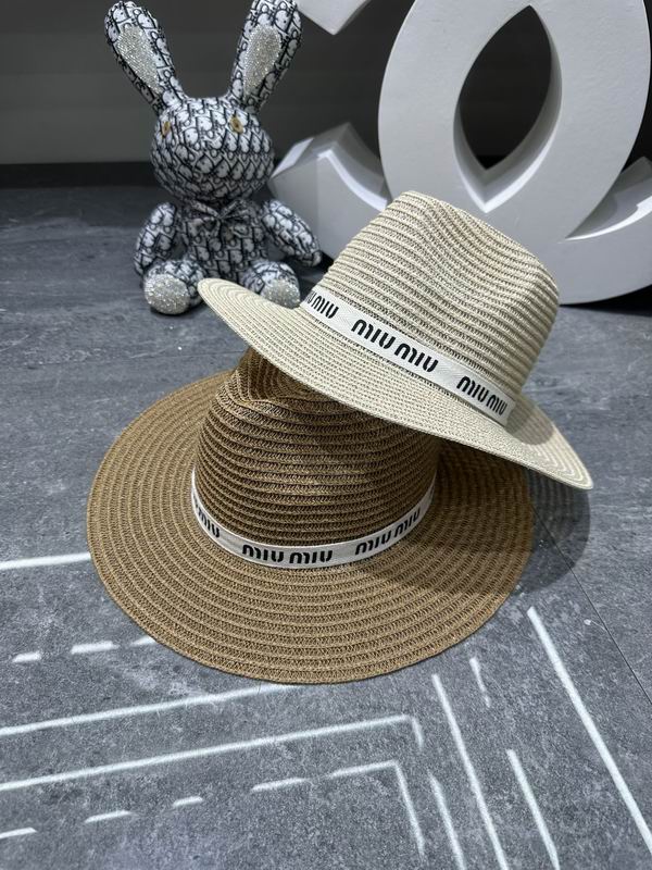 26 Miumiu Top Hat