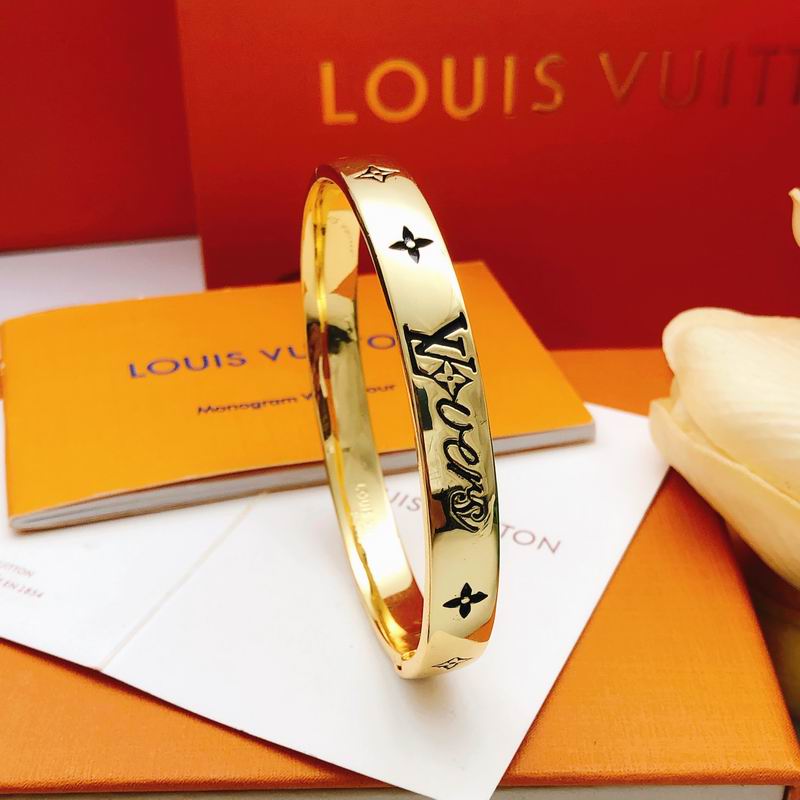 LV Bracelet 01yxx322